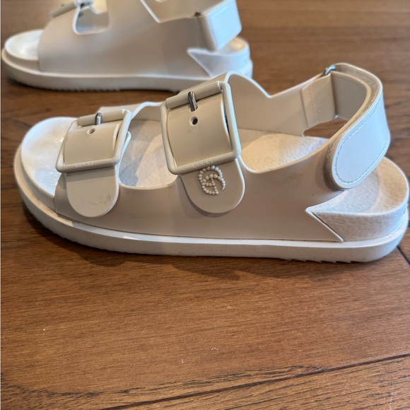Gucci double G rubber sandals size 36 - Picture 3 of 7